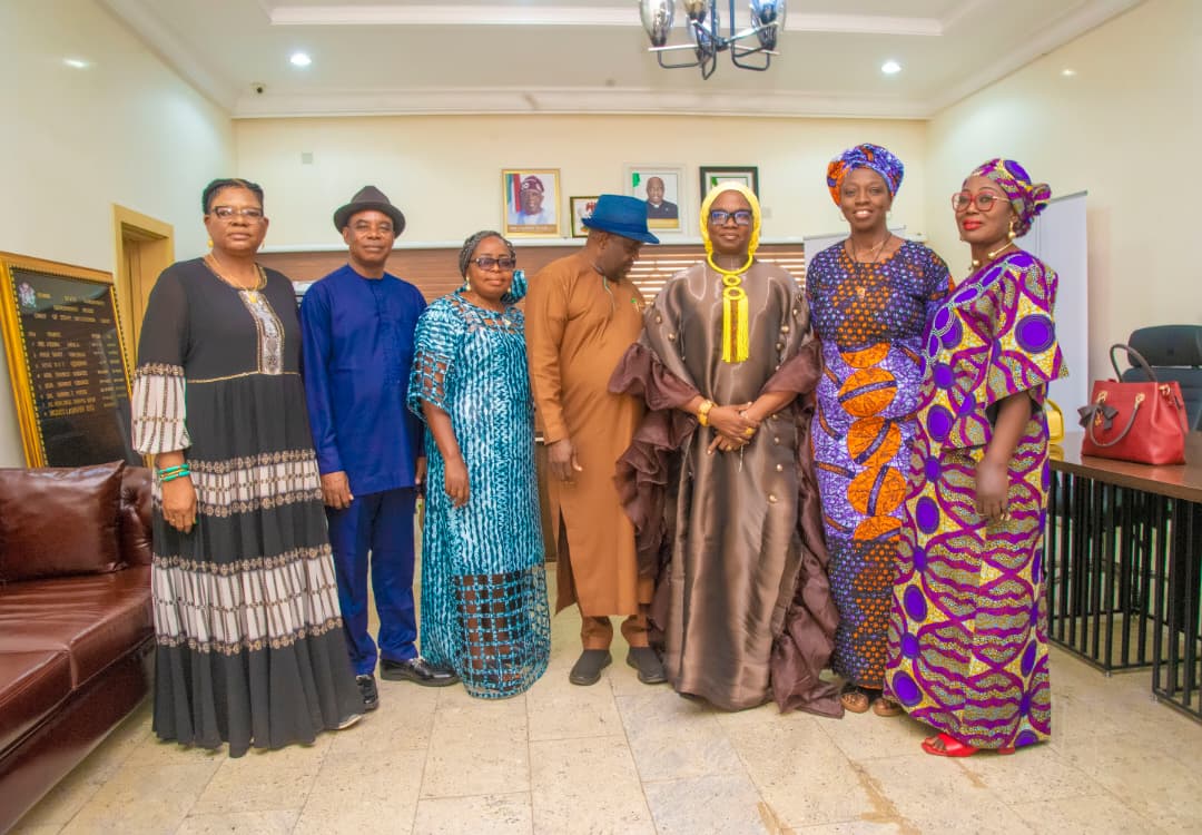 The four Elegant Council women